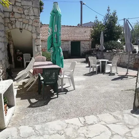 شقة Zecevo روغوزنيكا